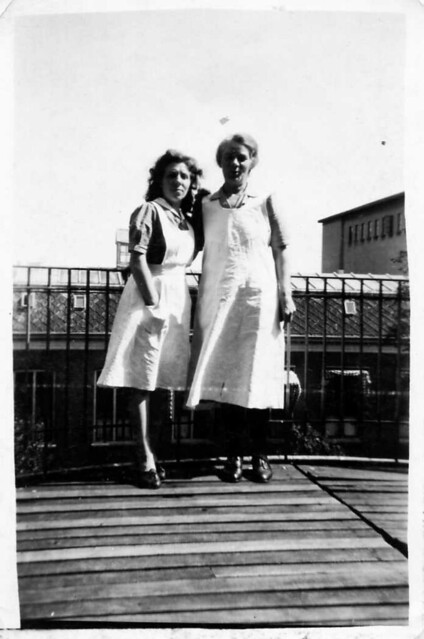 two members of the staff (household service) of the former Dutch hospital Zuidwal in The Hague  -  left : my dear mother (born in 1918) , and next to her : colleague Cisca Kathmann , who , íf still alive , should be way above 100 by now ...