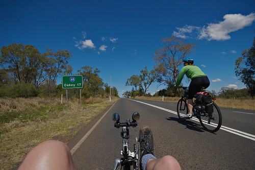road bicycle day ride time outdoor australia qld queensland aus day4 route68 cyclequeensland highway68 imagetype photospecs cq09 128kmwofbrisbane dalbytooakey oakey17sign