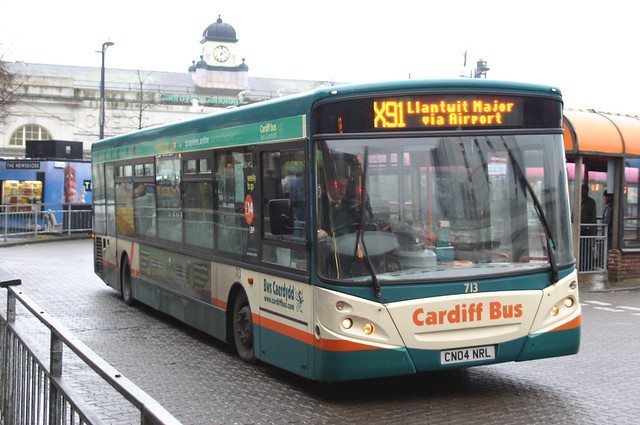 713 CN04NRL Cardiff City Bus