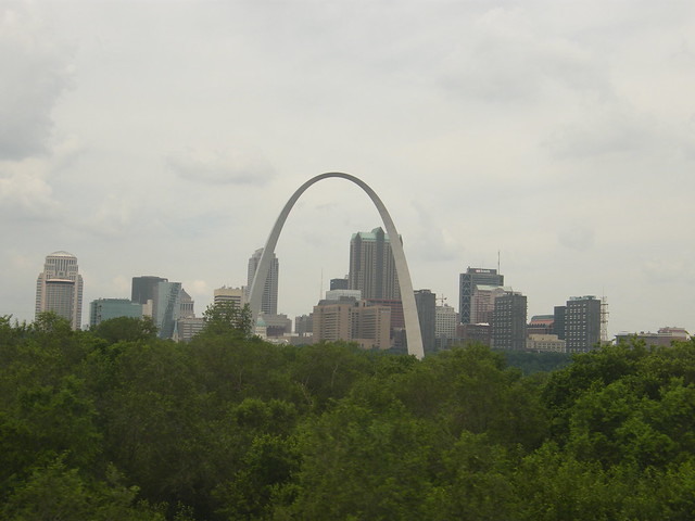 St. Louis 1 078