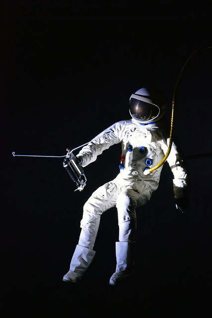 američko svemirsko odijelo (1965) / American space suit (1965)