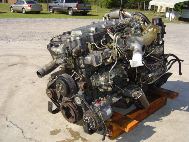 Mitsubishi Fuso Diesel Engine FM 6M60 6M60-3AT1 2005 Used | Flickr