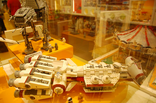 LEGO Store Braintree: Star Wars Vehicles: Tantive IV & AT-AT Walker