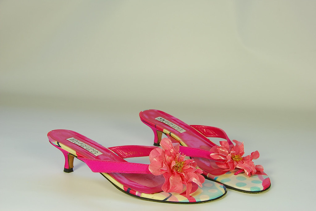Pink Flower Sandals | Dee Bamford | Flickr