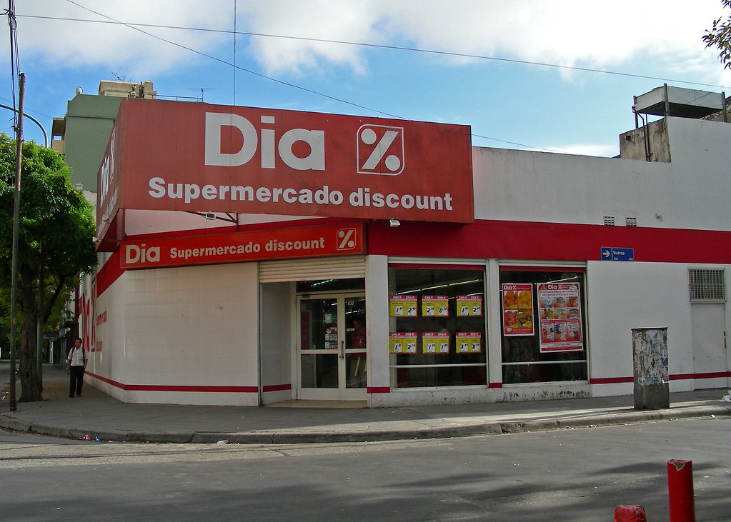 SUPERMERCADO DÍA % - Int. Agüero S/N, Morón, Argentina - Grocery - Yelp