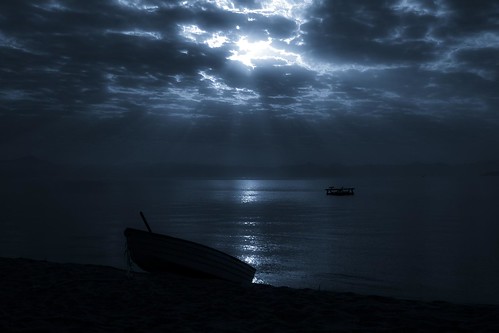 sky lake clouds dawn twilight quiet render peaceful manipulation malawi moonlight tranquil lightroom moonrays