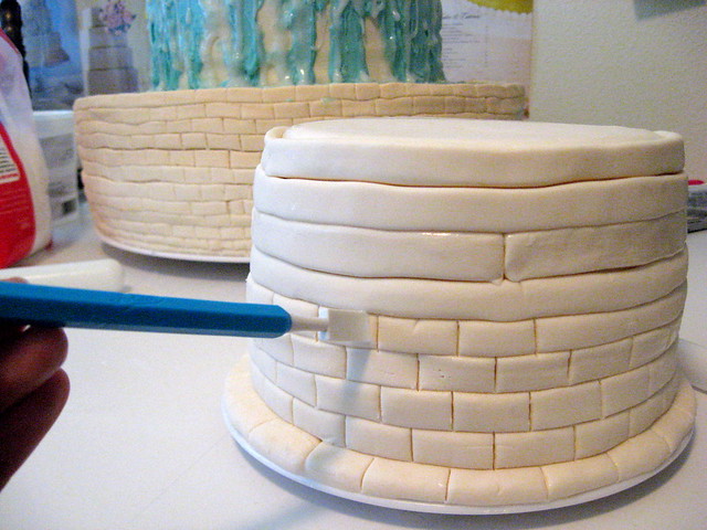adding brick texture to the top layer
