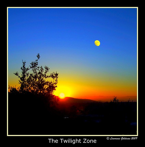 photoshop landscape silhouettes sunsets fantasy moons 100comments aplusphoto nikond90 theamazingphotogroup