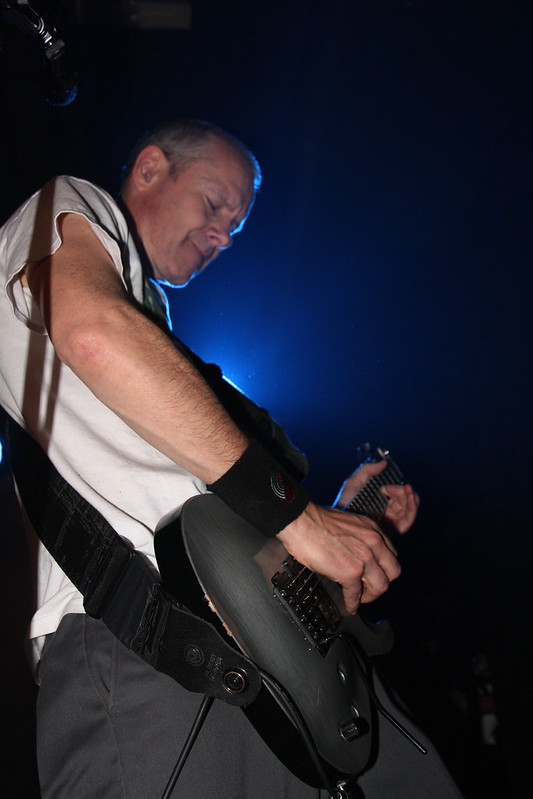 Concierto de Helmet + Totimoshi, la [2]