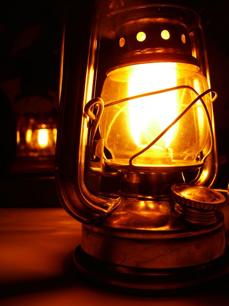 Luz de lampião | Yvone Pereira | Flickr