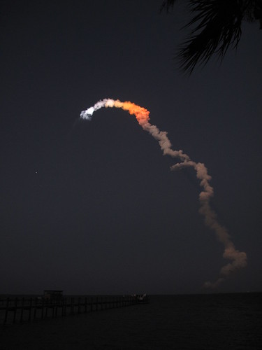 sts119 spaceshuttle launch nasa titusville twilighteffects twilightphenomenon rockettrail