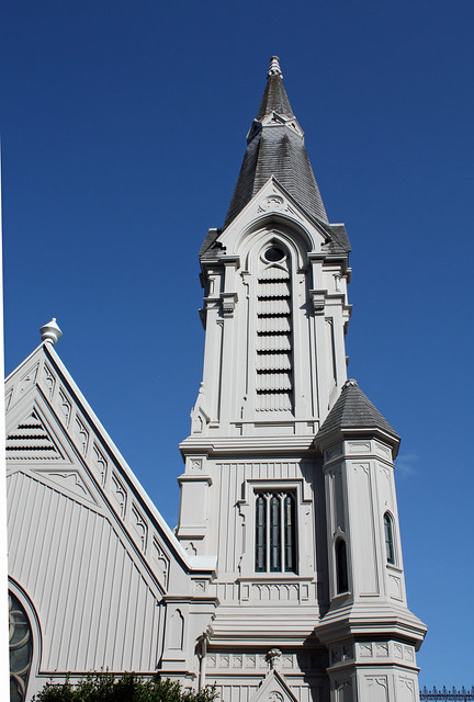The Old Church (built in 1883 as the Calvary Presbyterian Church).  Portland Oregon, August 23 2009.