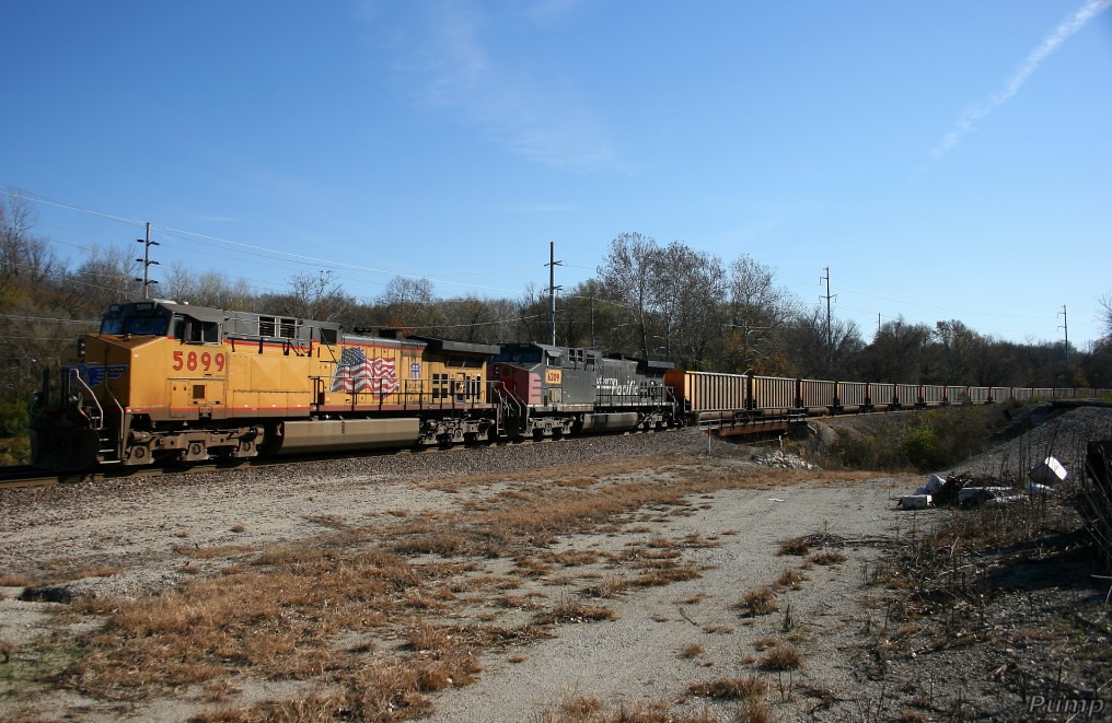 Westbound MNA Empty Coal Train at Independence, MO | Flickr