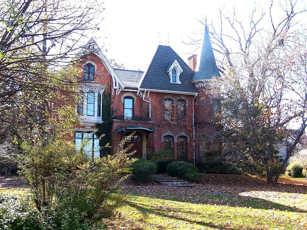 The Hypot Mansion | Built in 1879 as a wedding house for Wil… | Flickr