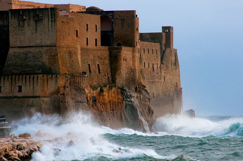 Castel dell'Ovo!!(NA) by Raphael Photogrphy