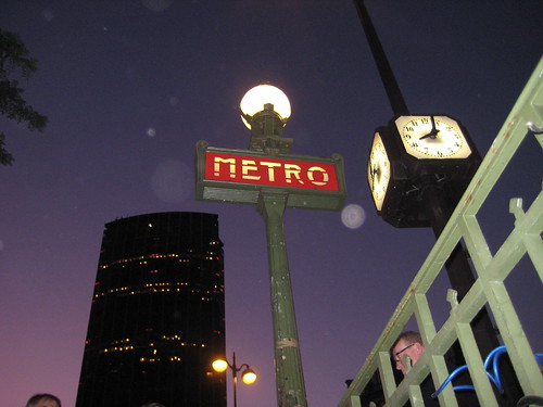 Metro & Montparnasse tower-