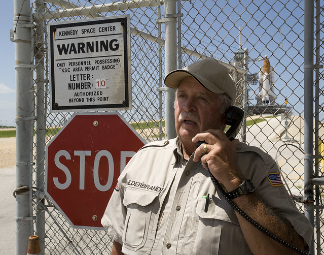 STS-127 Pad Security (200907110001HQ)