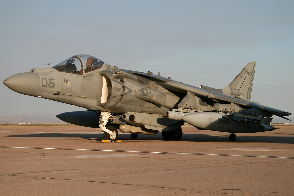Av 8b. Av-8b Harrier II. MCDONNELL Douglas av-8b Harrier II. Av-8b Harrier. Av-8b Plus Harrier II С бомбами.