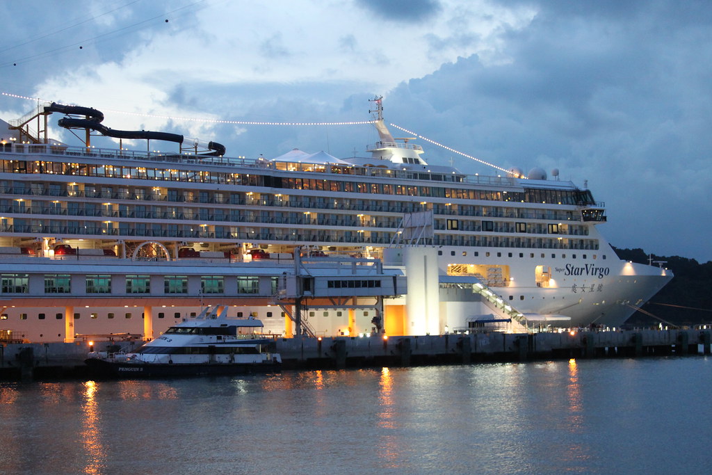 Doulos | A cruise ship near by | davidtkl76 | Flickr
