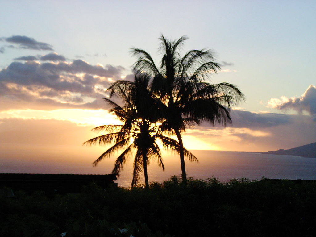 More Amazing Sunsets from Maui
