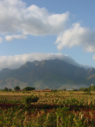 sky cloud mountains geotagged tanzania rainforest crops morogoro uruguru geolat6769966 geolon37773657