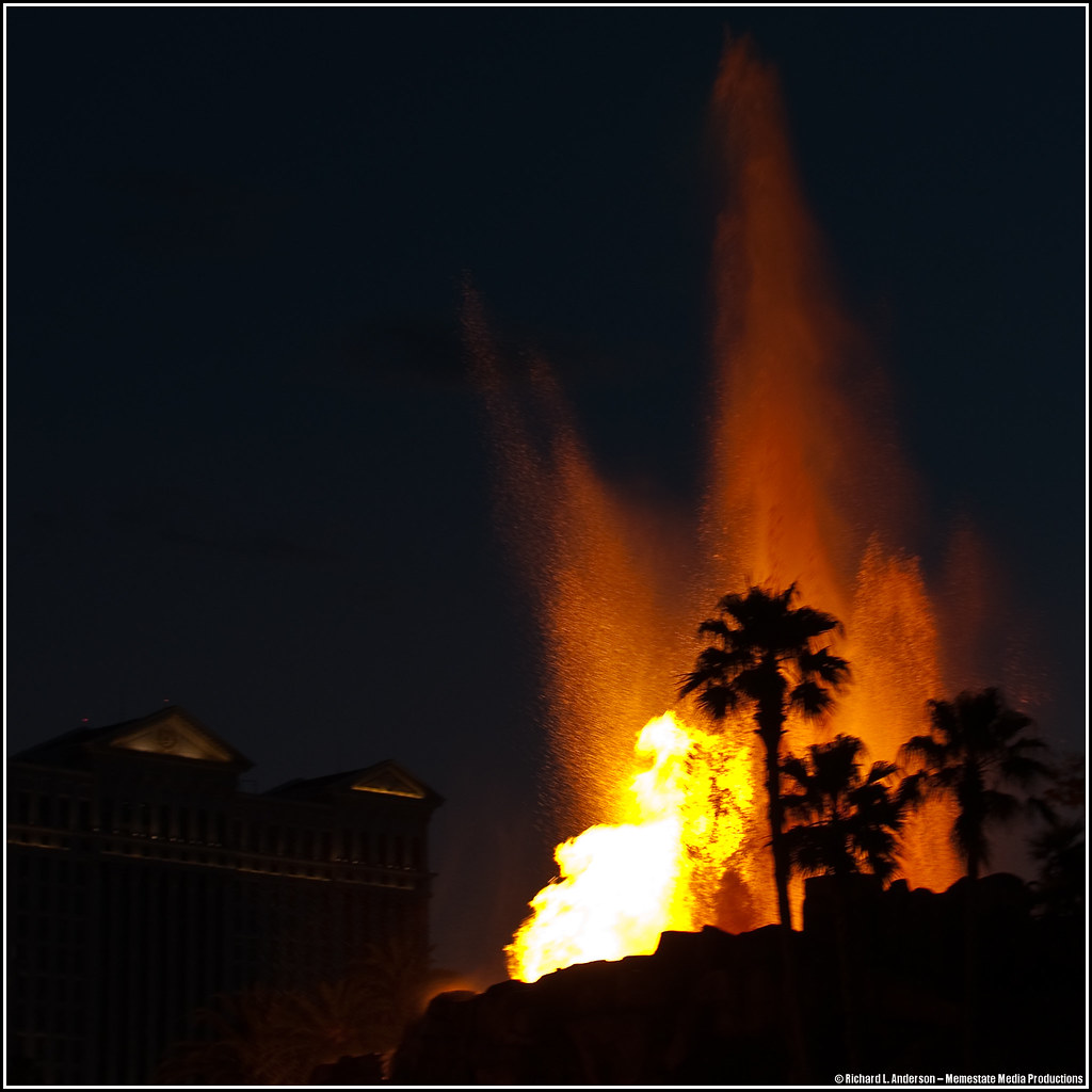 Volcano | Las Vegas, NV - Iu0026#39;m sure there is a reference to Pu2026 | Flickr