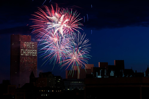 4th of July Fireworks - Albany, NY - 09, Jul - 01 by sebastien.barre, View <a href="http://bighugelabs.com/flickr/onblack.php?id=3688598271&size=large" rel="nofollow"