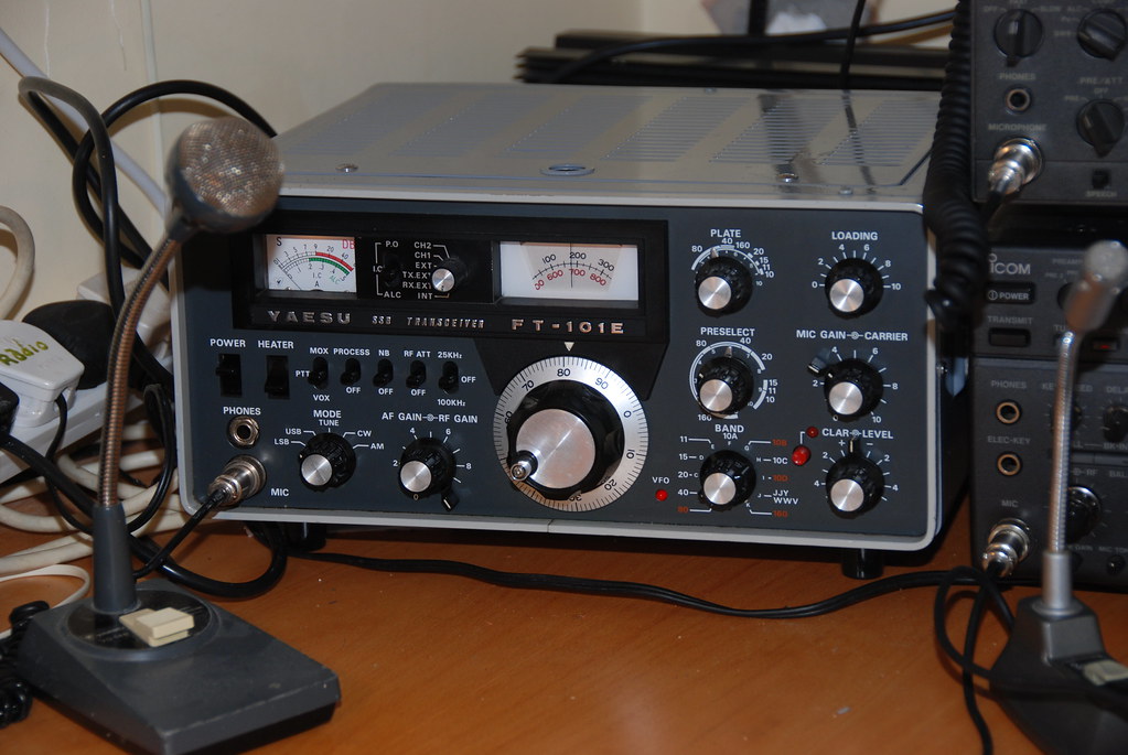 Yaesu FT 101E | This is probably one of the best Ham Radios … | Flickr