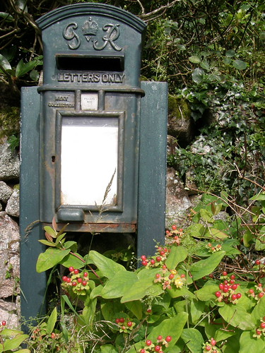 Old post box | by billpolley