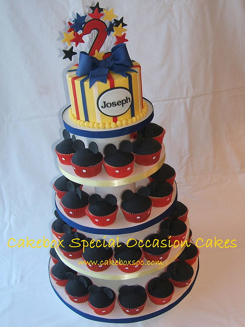Mickey Mouse Cupcake Tower
