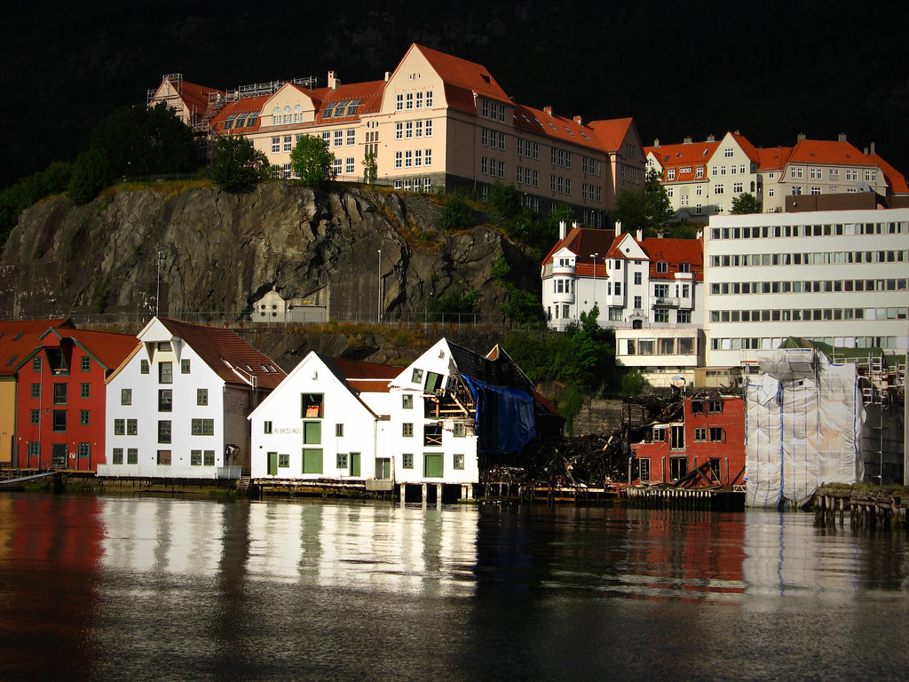 Bergen | Bergen, skuteviken, Norway | Jeroen van Wijngaarden | Flickr