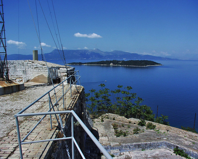 Blick von der Festung auf die albanischen Berge