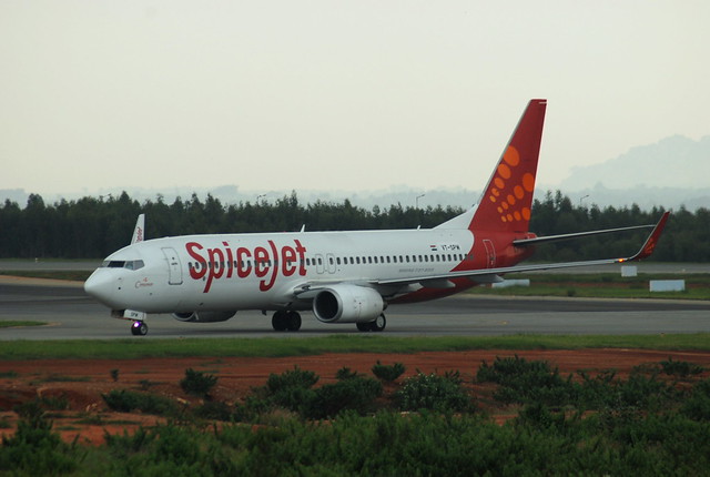 Spicejet entering the tarmac