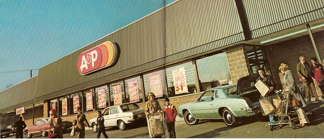 A&P Store 228 Lindenwold NJ Exterior 1976 Annual Report