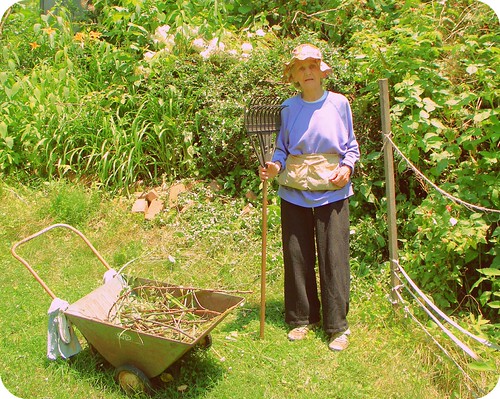 Sue with rake | by Bill26003
