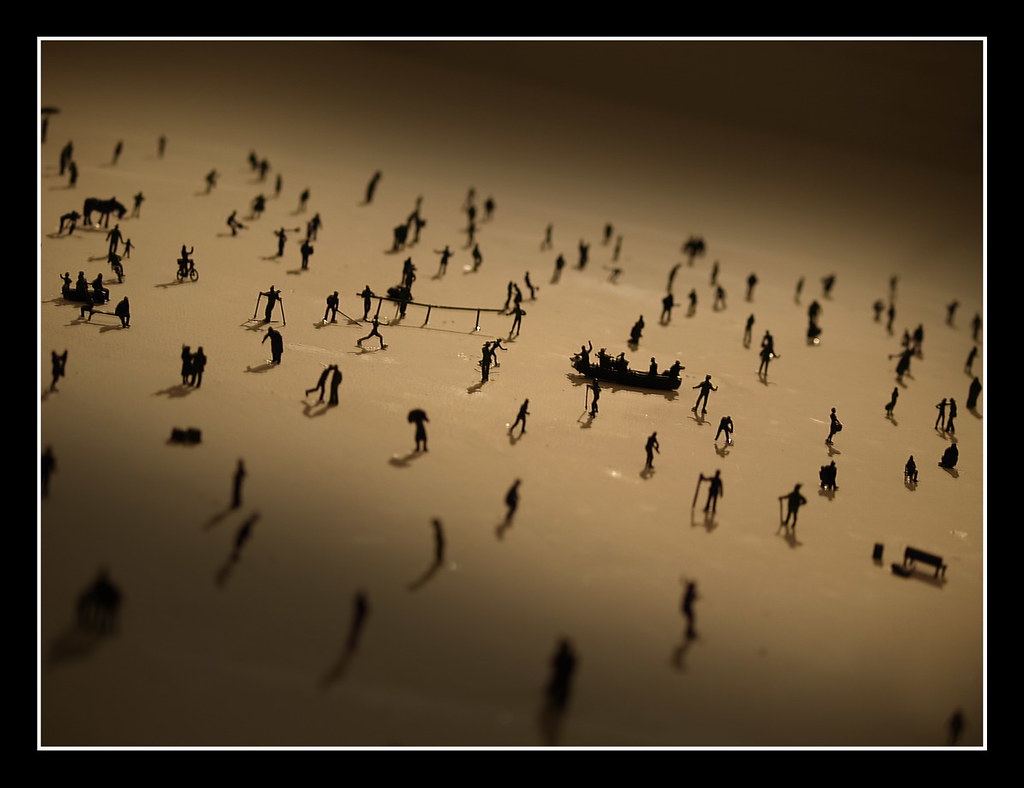 A history in miniature by *atrium09