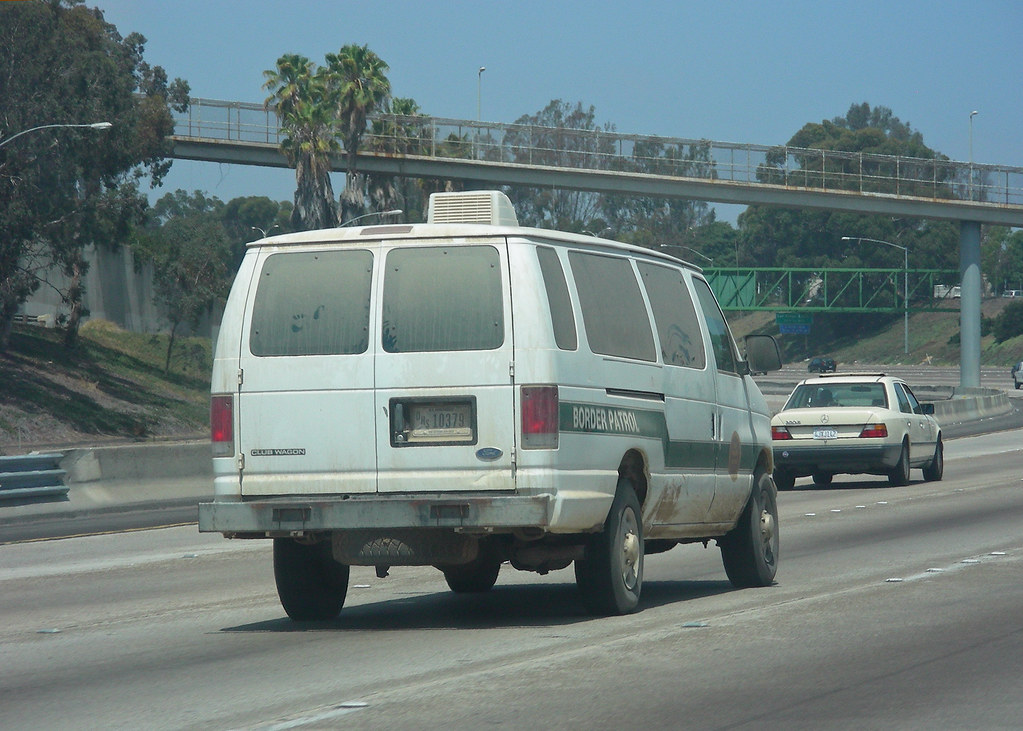 Border Patrol | Ford E-Series van of the U.S. Border Patrol … | Flickr