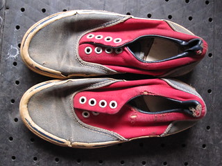 vans deck shoes 44