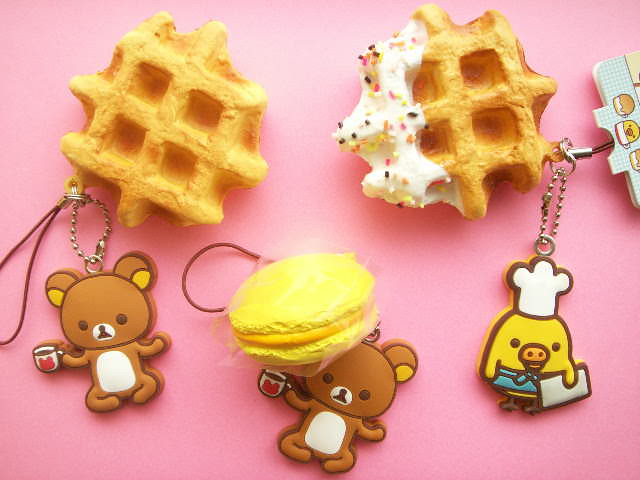 Kawaii San-x Rilakkuma Waffle & Macaroon Sweets Keychain Japan