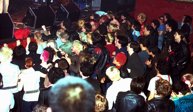 1980 - 2 - Killing Joke -  the audience at the MM