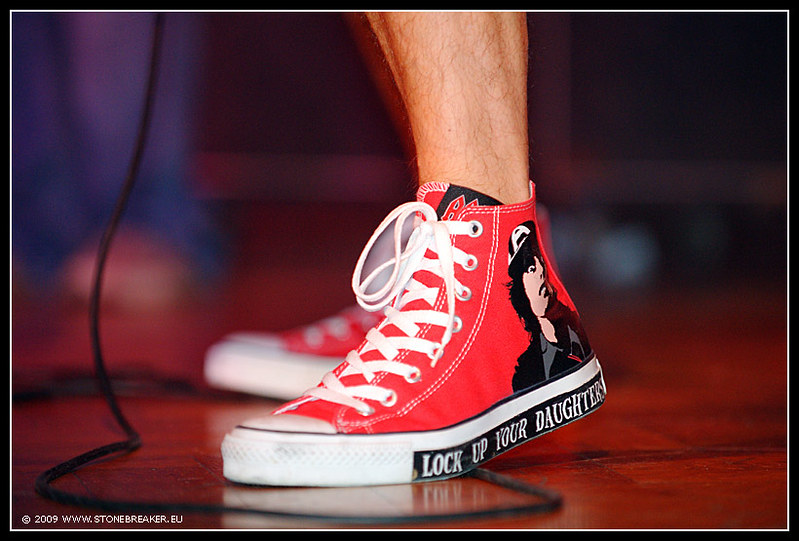 Angus Young Converse Chucks | Dario of Hole Full of Love wit… | Flickr
