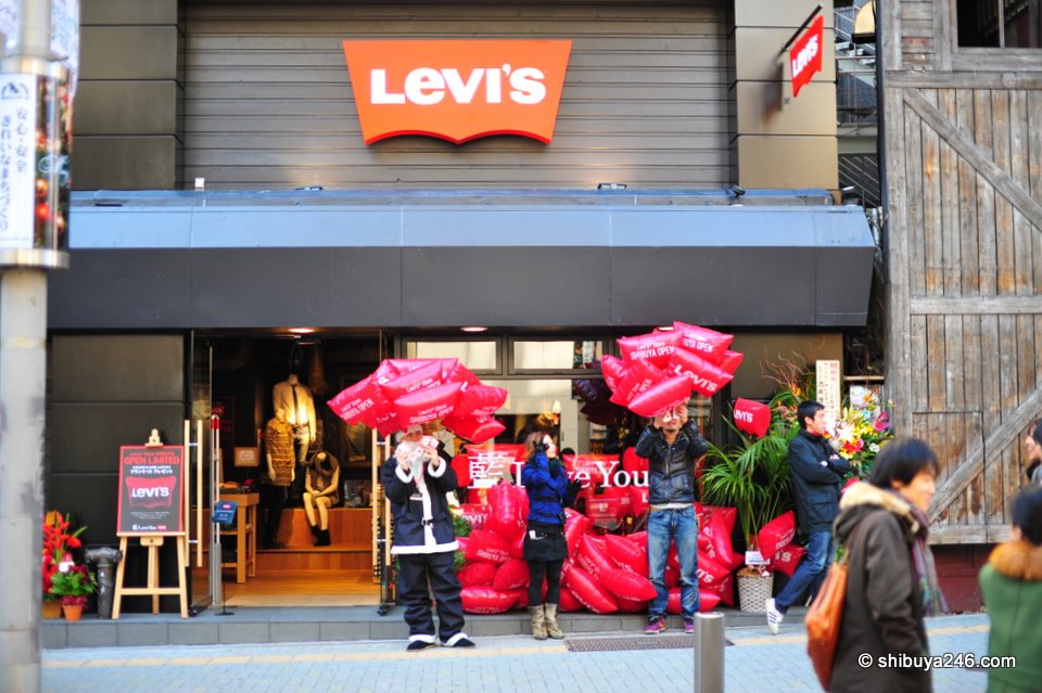 In front of the LEVI'S store in Shibuya.