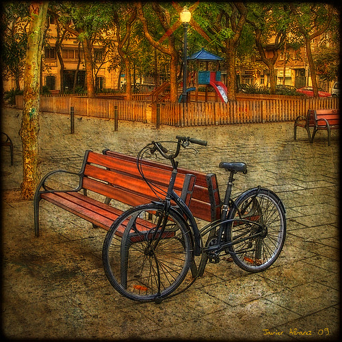 Una foto del parque de la Oca y una Bicicleta by javirunner