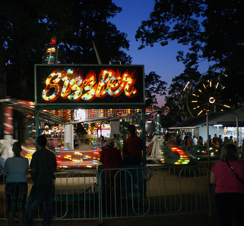 Midway rides at sunset by Stephen Little, DSC05382sunset midwayride clarkecountyfair jstephenlittlejr