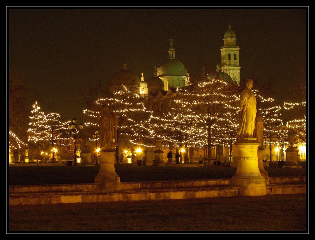Natale Cristiano.Natale In Prato Della Valle Padova Il Prato Della Valle Flickr