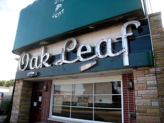 Oak Leaf Lounge - Harrison Street - Forest Park
