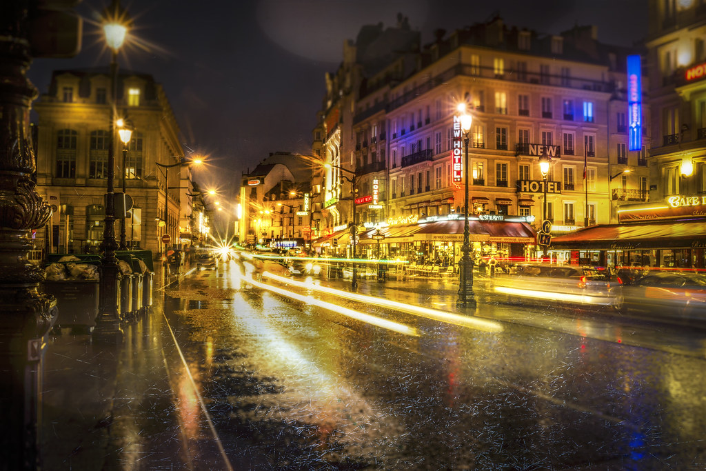 Paris, Gare du Nord at night | Luc Mercelis | Flickr