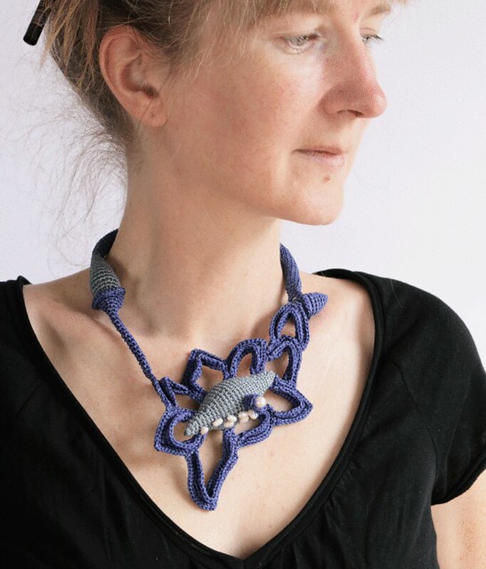 necklace in blue-violet - No35