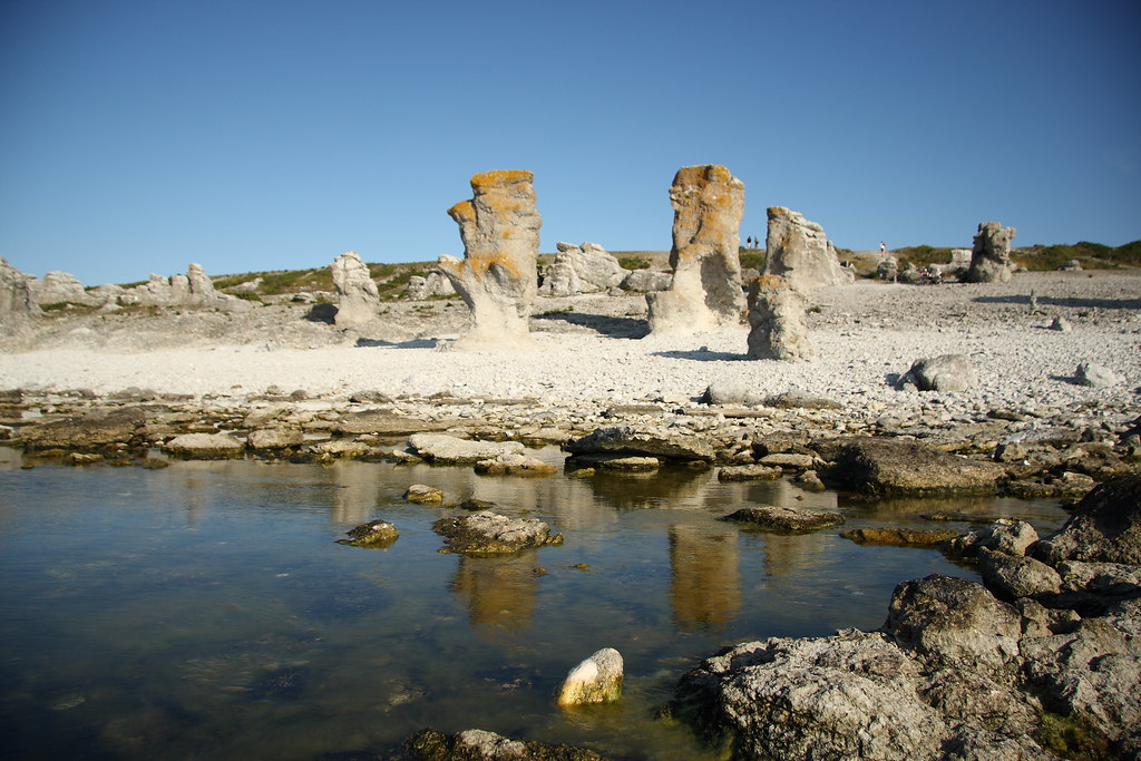 Island of Faro | These standing rock formations are on the i… | Flickr