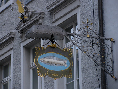 Wirtshausschild in Winterthur , Kanton Zürich , Schweiz | by chrchr_75